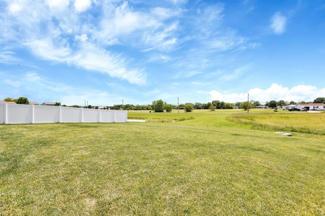 119 Boutot Street, Ashville, OH 43103