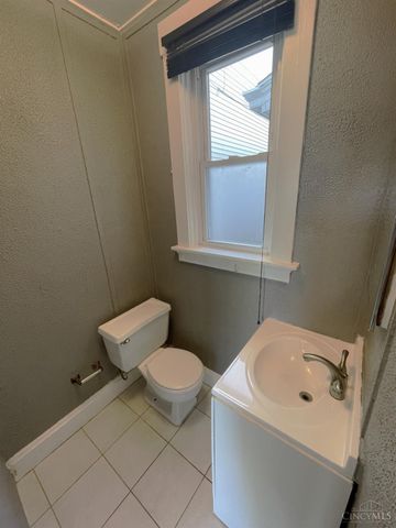 1236 First Avenue, Cincinnati, OH 45205