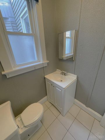 1236 First Avenue, Cincinnati, OH 45205