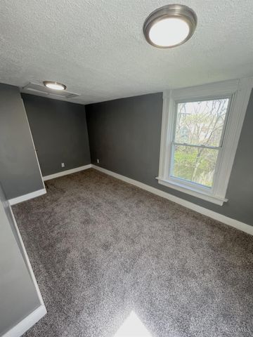 1236 First Avenue, Cincinnati, OH 45205