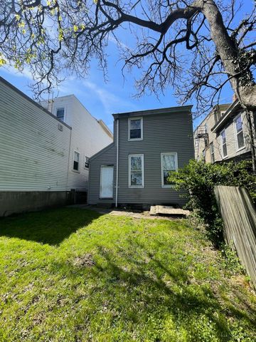 1236 First Avenue, Cincinnati, OH 45205