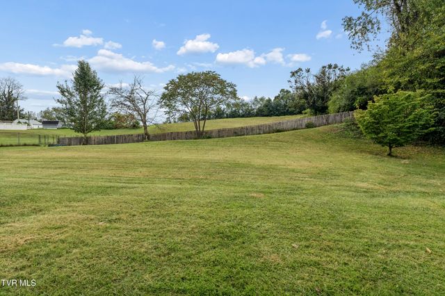 146 Collingwood Drive, Bristol, TN 37620