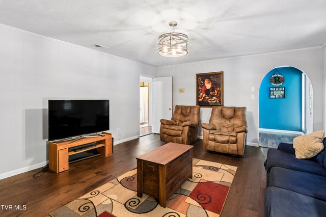 146 Collingwood Drive, Bristol, TN 37620