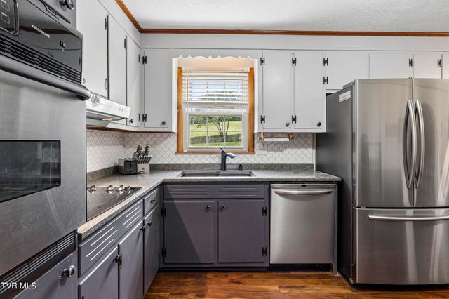 146 Collingwood Drive, Bristol, TN 37620