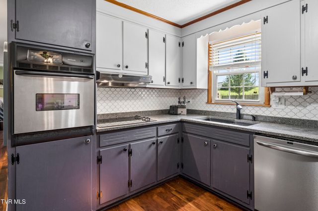 146 Collingwood Drive, Bristol, TN 37620