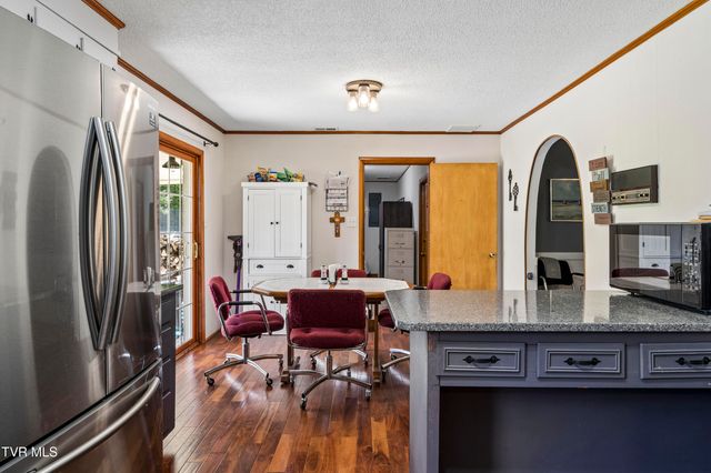 146 Collingwood Drive, Bristol, TN 37620