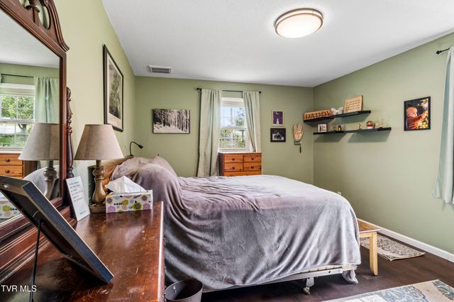 146 Collingwood Drive, Bristol, TN 37620