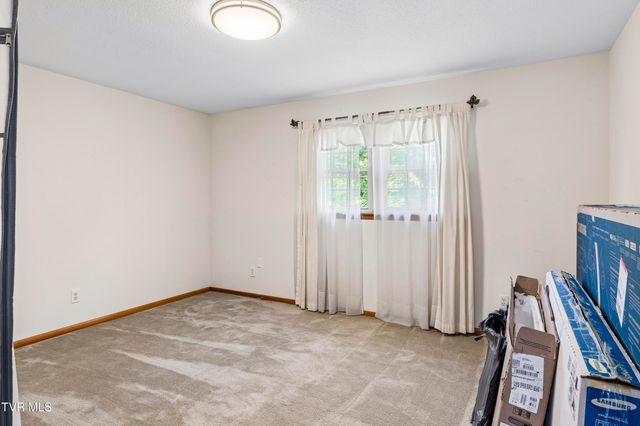 146 Collingwood Drive, Bristol, TN 37620