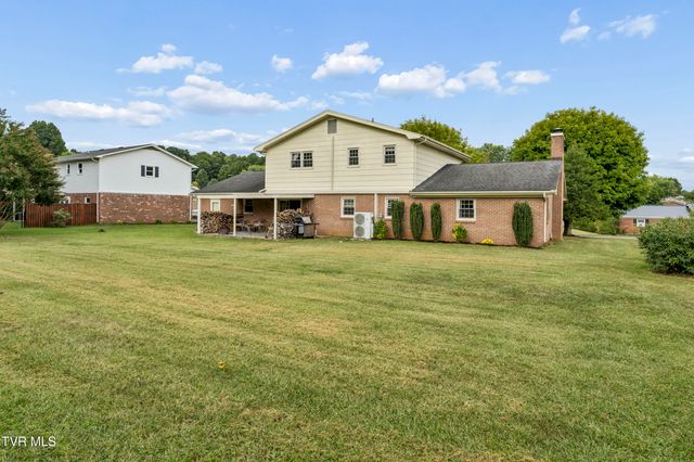 146 Collingwood Drive, Bristol, TN 37620