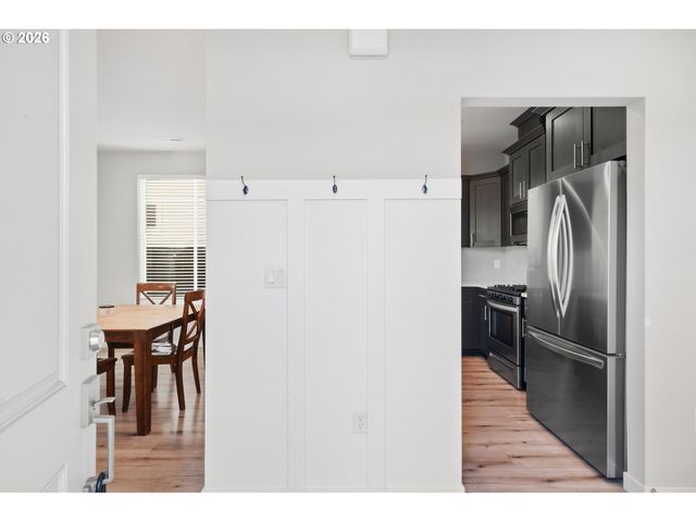 501 N RUSSET Pl, Ridgefield, WA 98642