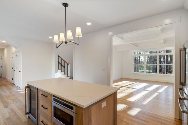 16 Briar Road, Hampton, NH 03842