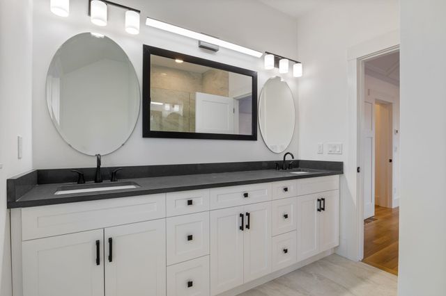 16 Briar Road, Hampton, NH 03842