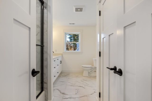 16 Briar Road, Hampton, NH 03842