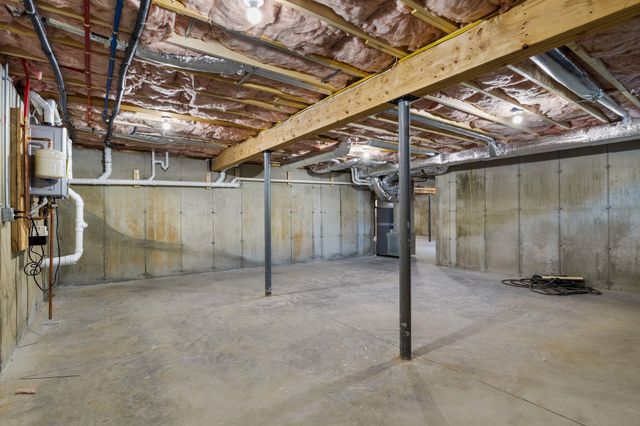 16 Briar Road, Hampton, NH 03842