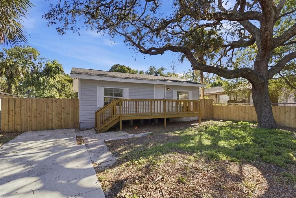 8509 N 11TH STREET, Tampa, FL 33604