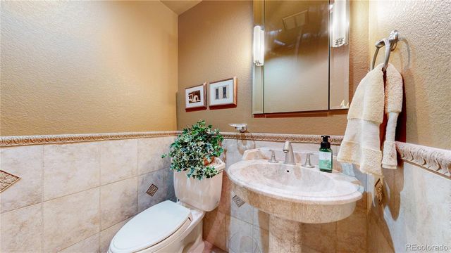 80 Hoyt Street, Lakewood, CO 80226