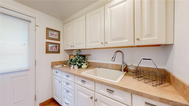 80 Hoyt Street, Lakewood, CO 80226