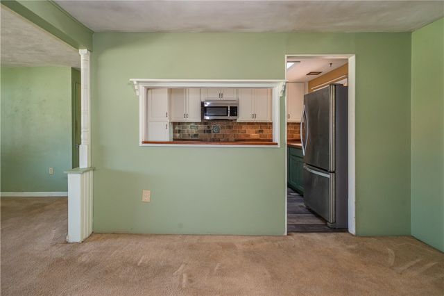 712 Peach Orchard Drive, Dayton, OH 45449