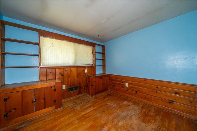 712 Peach Orchard Drive, Dayton, OH 45449