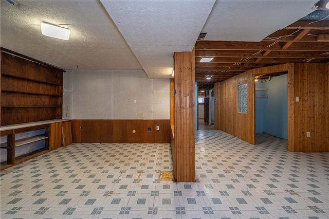 712 Peach Orchard Drive, Dayton, OH 45449