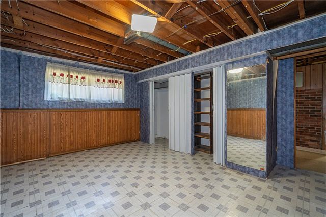 712 Peach Orchard Drive, Dayton, OH 45449