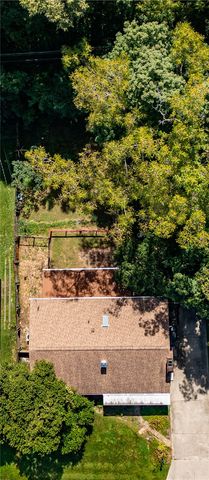 712 Peach Orchard Drive, Dayton, OH 45449
