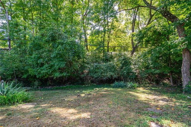 712 Peach Orchard Drive, Dayton, OH 45449