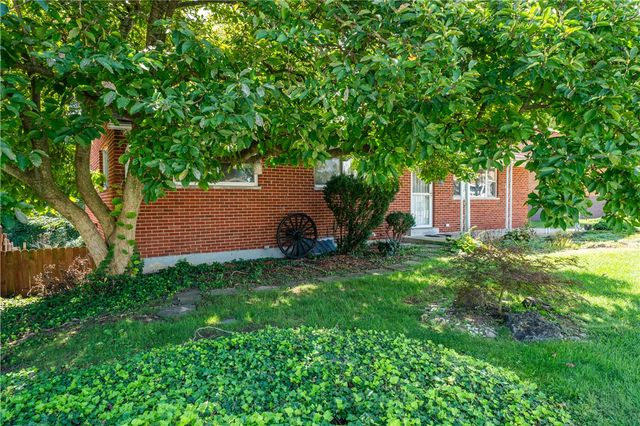 712 Peach Orchard Drive, Dayton, OH 45449