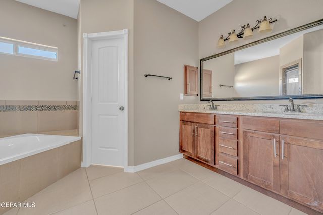 14645 ALTON OAKS, El Paso, TX 79938
