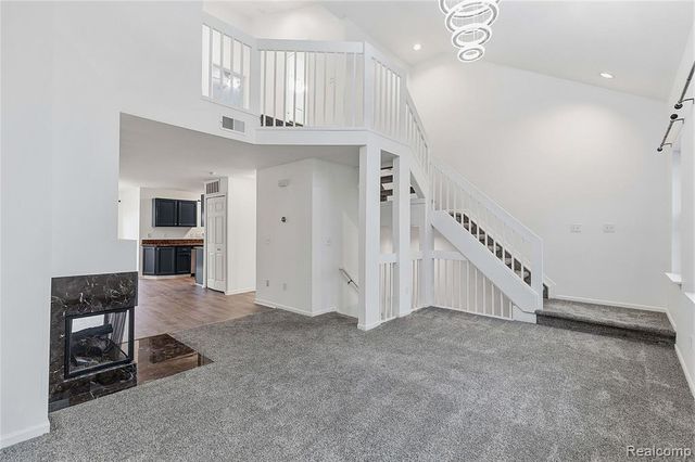 1548 Maryland Club Drive, Royal Oak, MI 48067