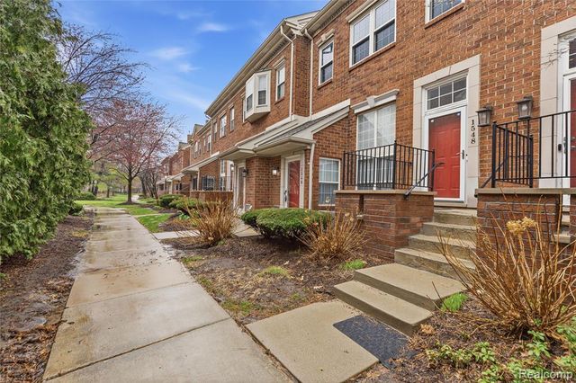 1548 Maryland Club Drive, Royal Oak, MI 48067