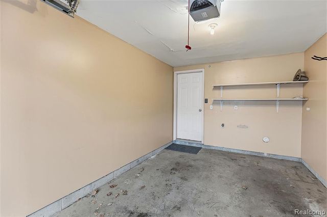 1548 Maryland Club Drive, Royal Oak, MI 48067