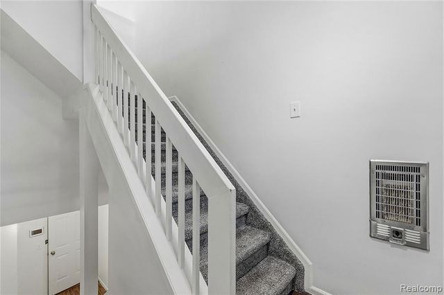 1548 Maryland Club Drive, Royal Oak, MI 48067