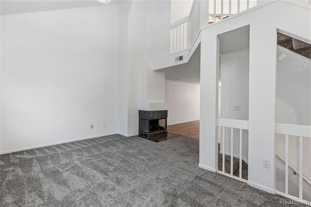 1548 Maryland Club Drive, Royal Oak, MI 48067