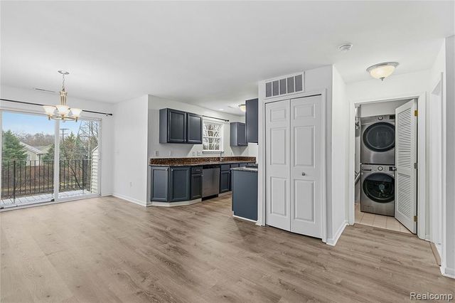 1548 Maryland Club Drive, Royal Oak, MI 48067