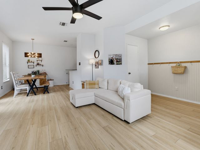 600 Stirling Road, Rhome, TX 76078