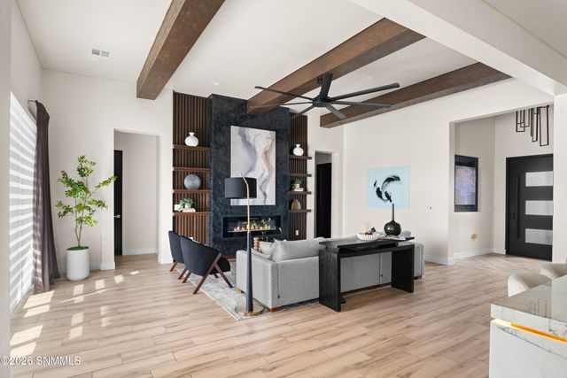 4233 Colt Road, Las Cruces, NM 88011
