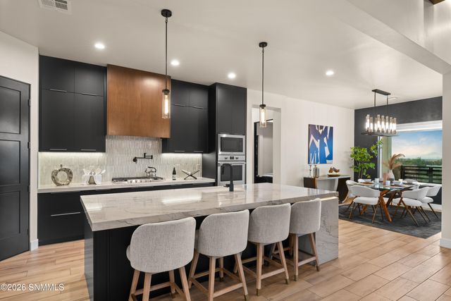 4233 Colt Road, Las Cruces, NM 88011