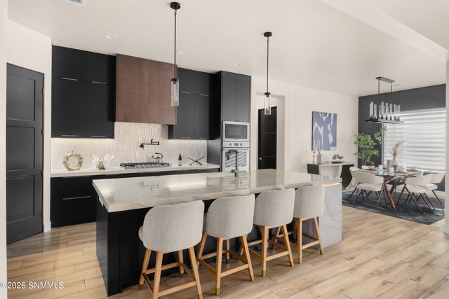 4233 Colt Road, Las Cruces, NM 88011