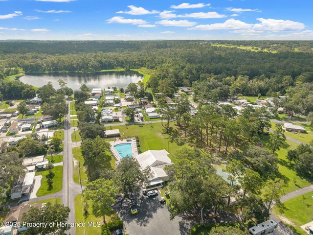 2092 Culbreath Road A27, Brooksville, FL 34602