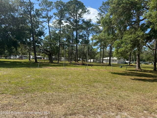 2092 Culbreath Road A27, Brooksville, FL 34602
