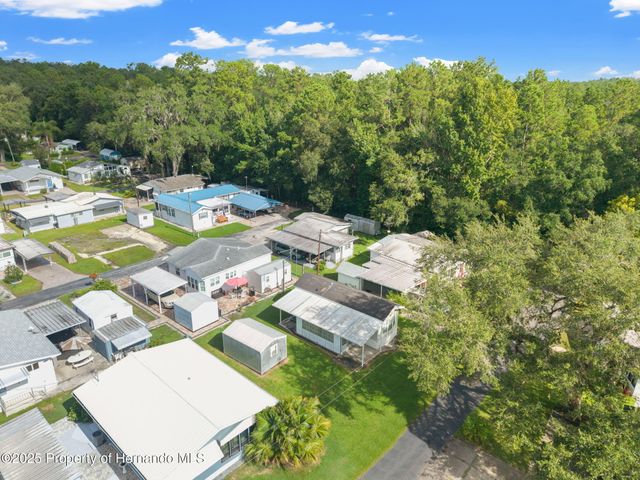 2092 Culbreath Road A27, Brooksville, FL 34602