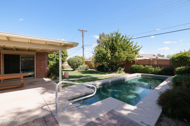 8453 E RANCHO VISTA Drive, Scottsdale, AZ 85251