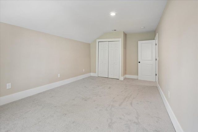 26 Lamonte Street, Manchester, NH 03104