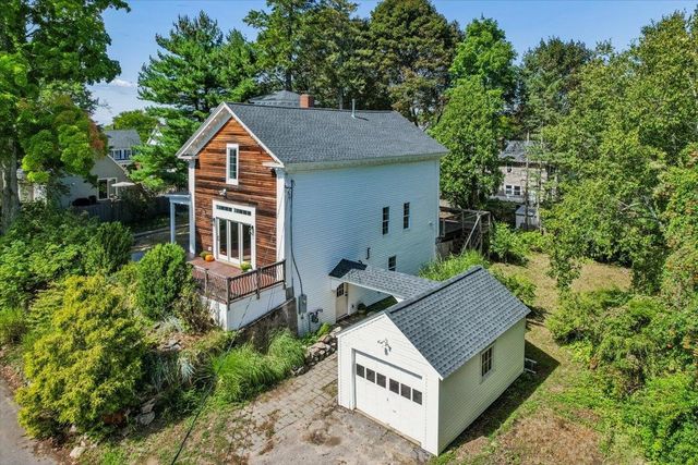 26 Lamonte Street, Manchester, NH 03104