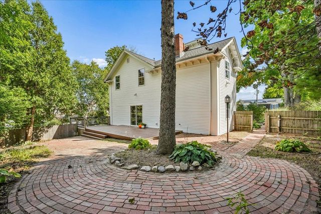 26 Lamonte Street, Manchester, NH 03104