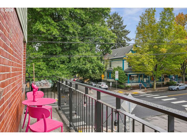 1401 Nw 23RD Ave, Portland, OR 97210