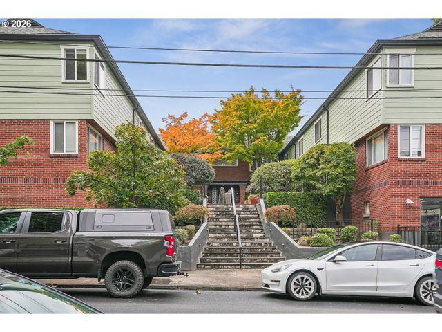 1401 Nw 23RD Ave, Portland, OR 97210