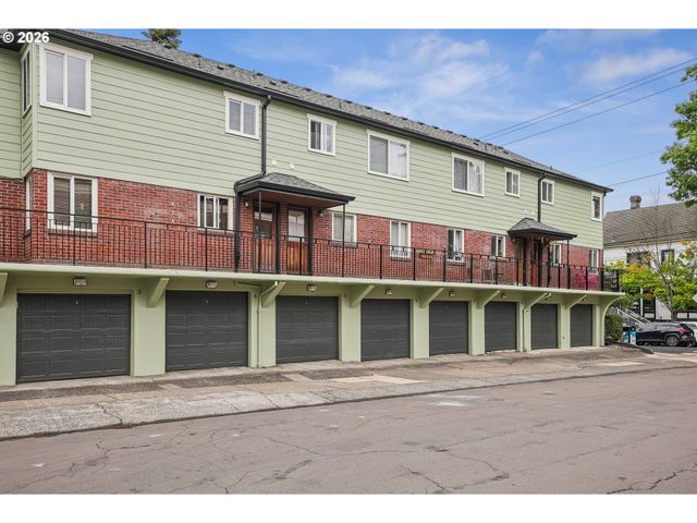 1401 Nw 23RD Ave, Portland, OR 97210