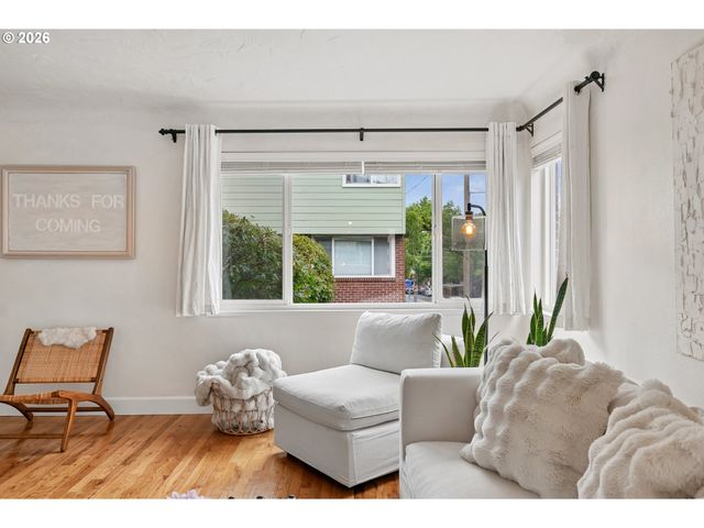 1401 Nw 23RD Ave, Portland, OR 97210